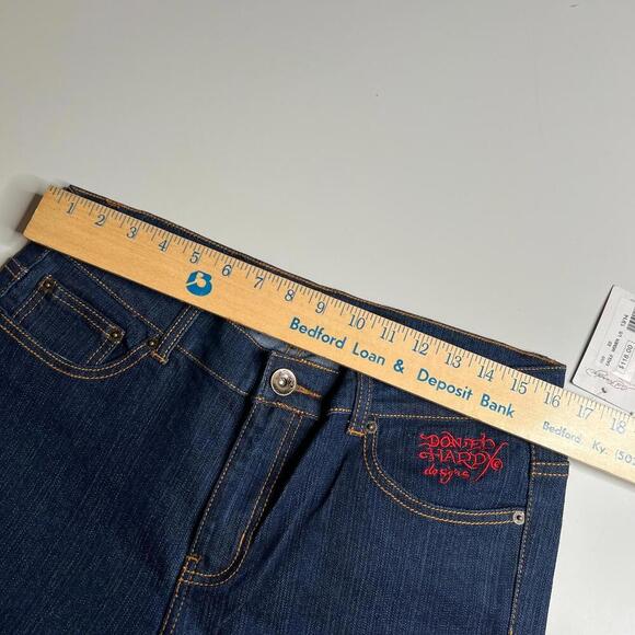 NWT Ed Hardy Women’s Jeans Size (W32 L33) Dark Wash Embroidered Tattoo Graphic - Picture 4 of 13